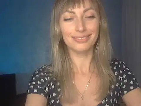 EffectMaya online show from 12/15/25, 06:34