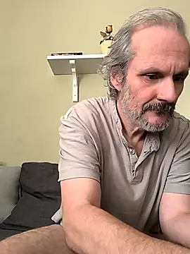 Snapshot of Zed0l1Mod chatting on 11/07/25, 02:06 Zed0l1Mod online show from 11/07/25, 02:06