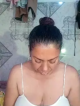 Snapshot of sorbetico_perverse chatting on 01/04/25, 11:54 sorbetico perverse online show from 01/04/25, 11:54