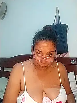 Snapshot of sorbetico_perverse chatting on 03/19/25, 06:12 sorbetico perverse online show from 03/19/25, 06:12