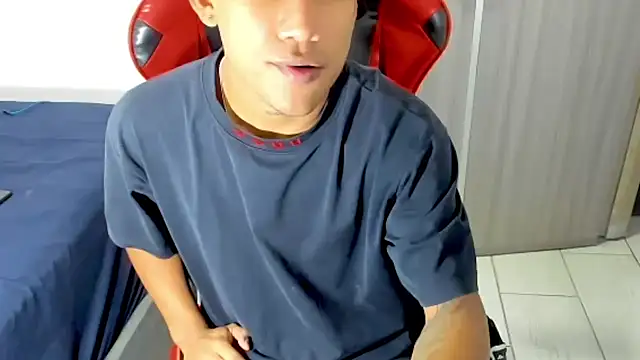 Snapshot of Backsex_boy chatting on 02/24/26, 03:15 Backsex boy online show from 02/24/26, 03:15