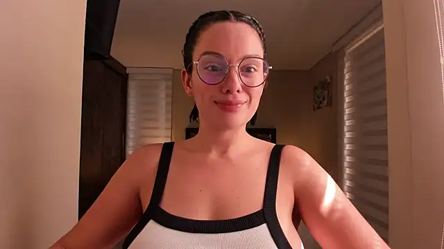 anabel 025 online show from 12/01/25, 03:50