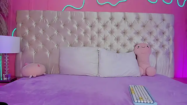 Julieta Cortes   online show from 03/13/26, 11:39