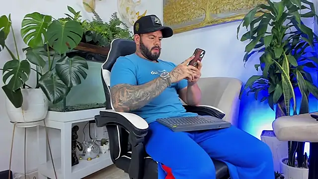 Johnnygrayson1 online show from 04/02/26, 12:30