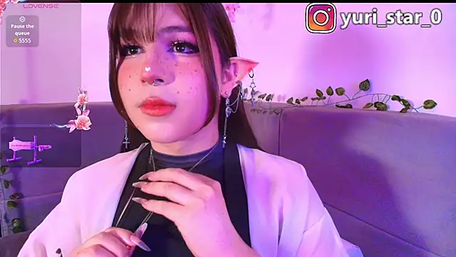 Yuri Stars online show from 11/15/25, 04:21