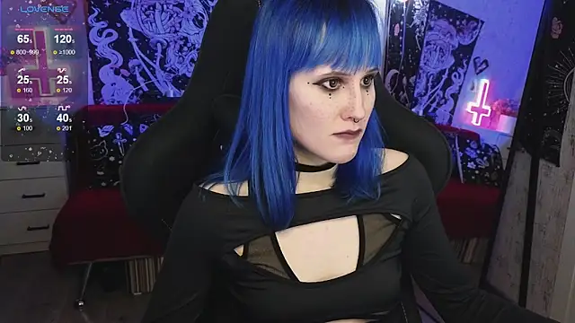 little Elika online show from 02/05/25, 10:33