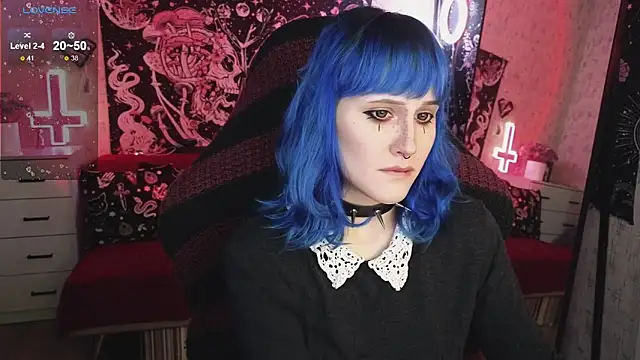 little Elika online show from 02/13/25, 07:31