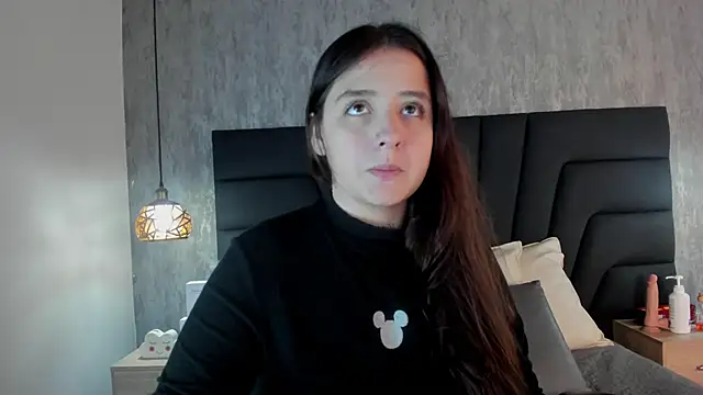 Sabrina Lennox online show from 02/11/25, 07:27