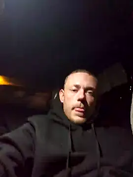 dadyyD95 online show from 02/04/25, 04:48