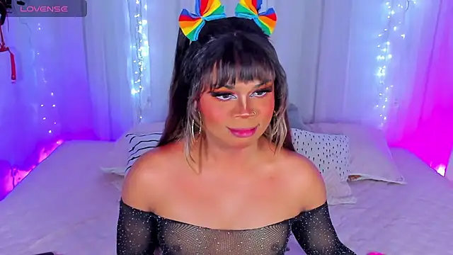 CuteRomi online show from 01/15/25, 05:08