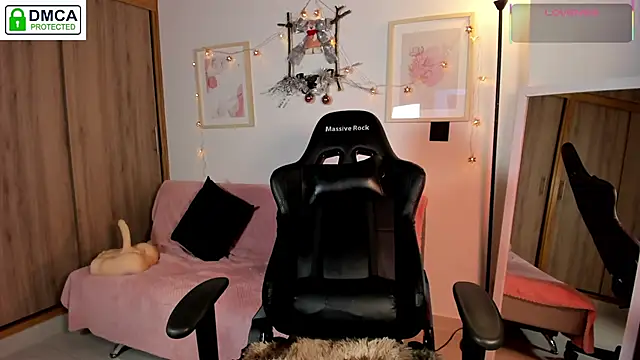 aleja montiel   online show from 12/15/25, 01:04