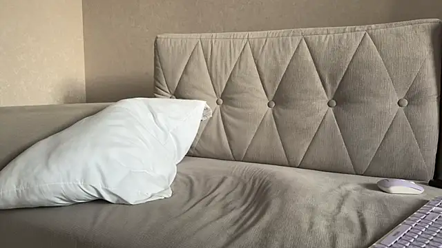 weshycouple online show from 04/30/26, 03:02