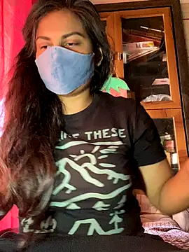 Snapshot of HaaniKaur chatting on 11/08/25, 08:03 HaaniKaur online show from 11/08/25, 08:03