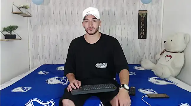 tommycash 777 online show from 03/13/25, 08:22
