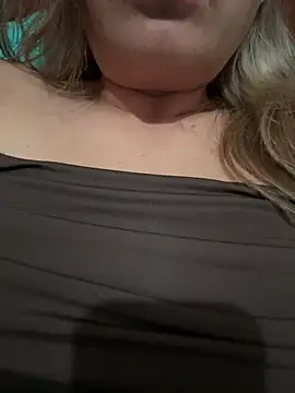 xLadyScarlettx online show from 02/05/25, 02:51