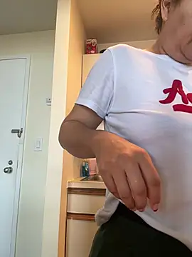 xLadyScarlettx online show from 01/08/26, 02:08