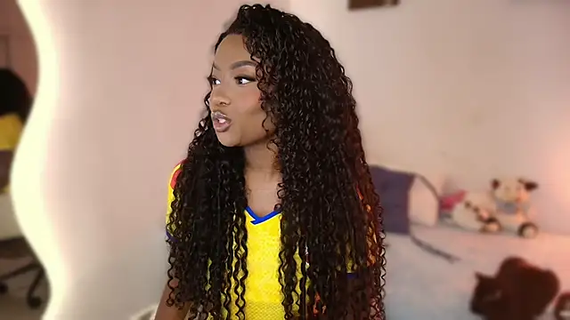 Snapshot of Isaa_Coleman_ chatting on 06/19/26, 12:15 Isaa Coleman online show from 06/19/26, 12:15