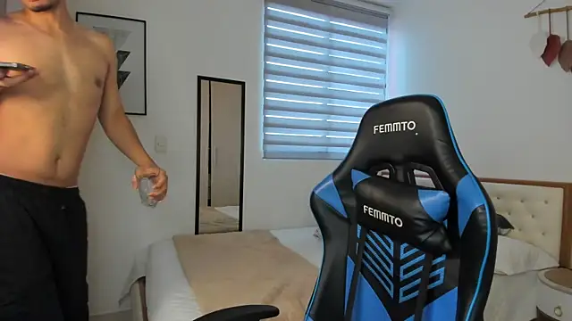 mateoleonee online show from 02/18/25, 03:43