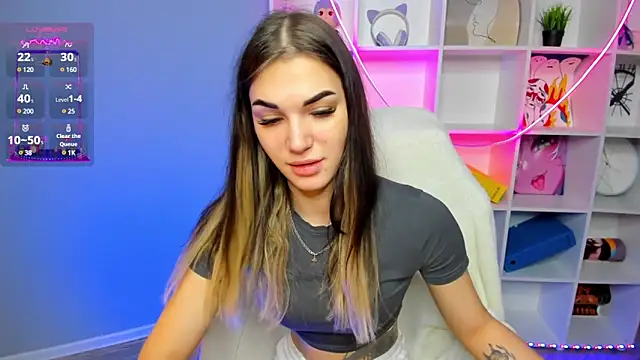 Hellen Moore online show from 01/26/25, 12:26