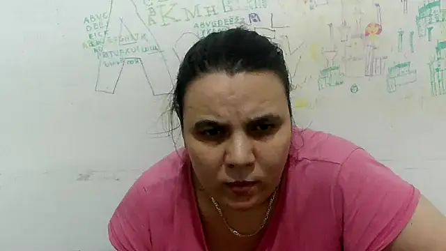 Snapshot of VixenBya chatting on 01/10/26, 10:50 VixenBya online show from 01/10/26, 10:50