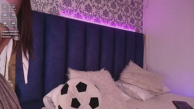 AmberMoss  online show from 02/13/25, 10:02