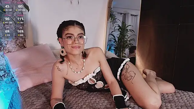 AmberMoss  online show from 07/11/26, 05:43