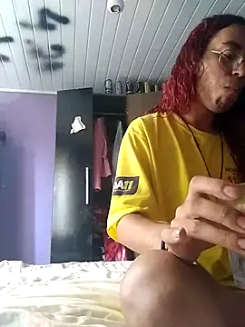 Snapshot of lorraine_alves_ferreira chatting on 02/20/25, 02:35 lorraine alves ferreira online show from 02/20/25, 02:35