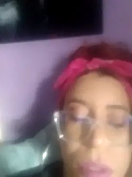 lorraine alves ferreira online show from 05/21/26, 03:41