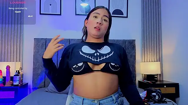 Ema Stone65 online show from 09/22/25, 10:12