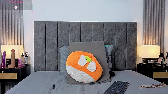 Ema Stone65 online show from 01/06/26, 10:12