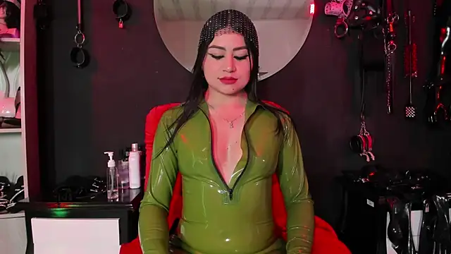 Snapshot of sharith_gh chatting on 02/07/25, 08:31 sharith gh online show from 02/07/25, 08:31