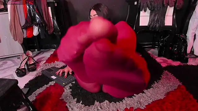 Snapshot of sharith_gh chatting on 02/11/25, 07:05 sharith gh online show from 02/11/25, 07:05