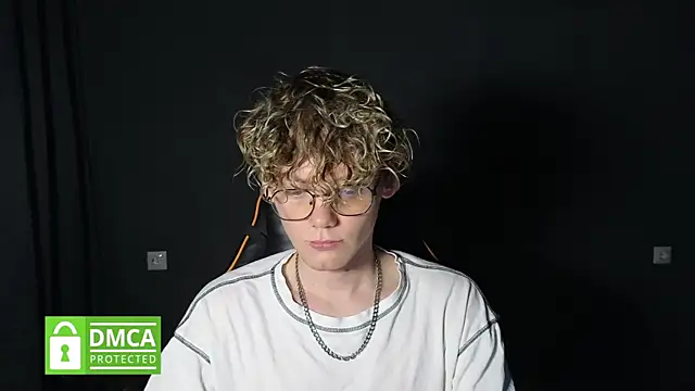 Keytaro online show from 04/22/26, 12:57