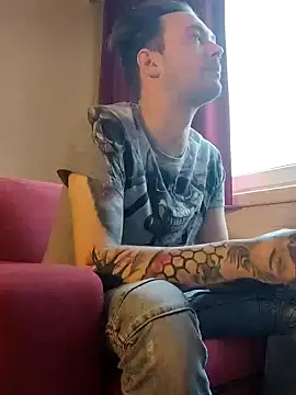 istiaqua90 online show from 01/01/25, 02:20