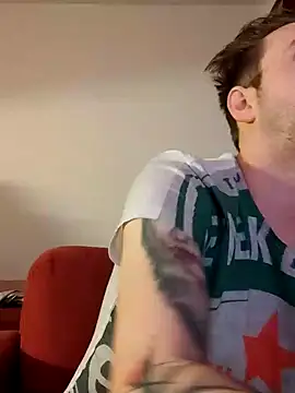 istiaqua90 online show from 01/12/25, 07:53