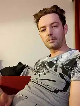 istiaqua90 online show from 01/15/25, 06:22