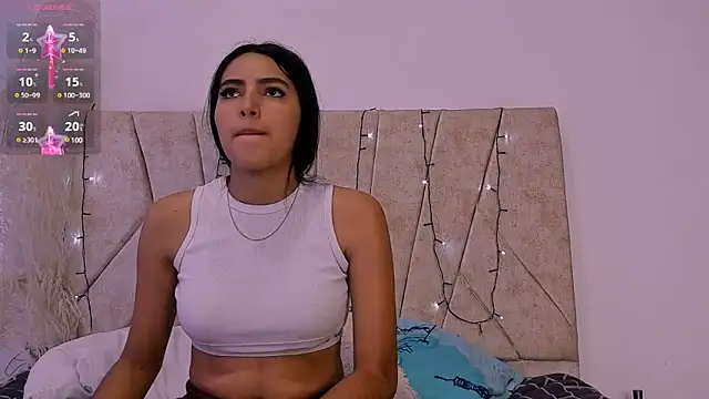 Snapshot of Kaela18 chatting on 12/26/24, 12:59 Kaela18 online show from 12/26/24, 12:59