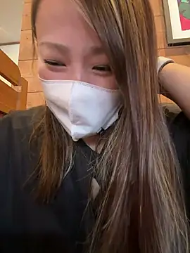 annna annna 2024 online show from 10/10/25, 01:04