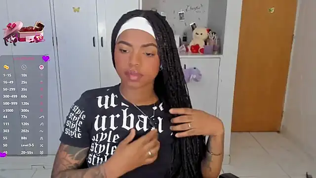 Marce 22 online show from 02/18/26, 04:19