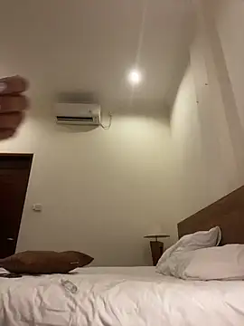 Beautiful arab online show from 04/25/26, 01:19