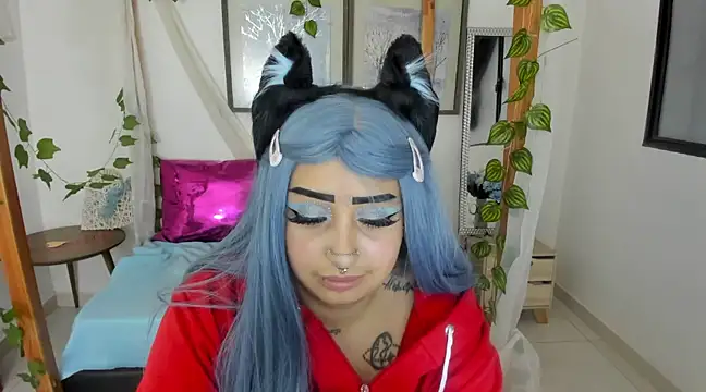 lussyevans24 online show from 03/01/25, 06:13