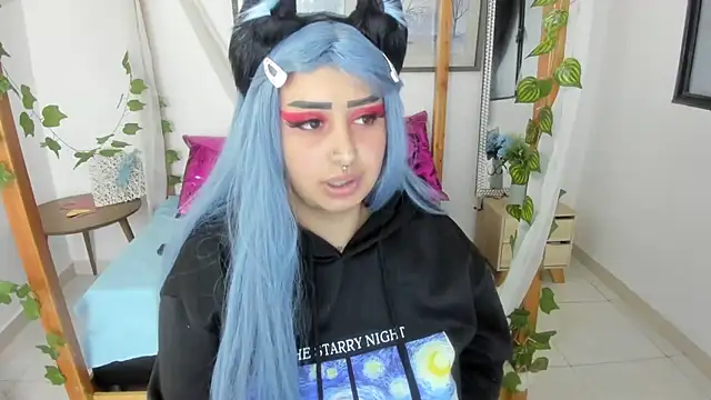 lussyevans24 online show from 03/07/25, 03:51