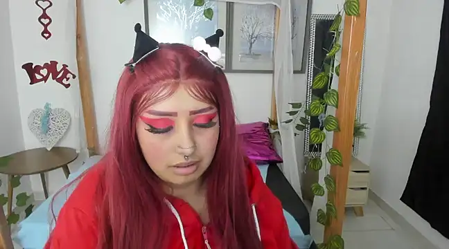 lussyevans24 online show from 03/14/25, 10:07