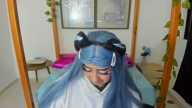 lussyevans24 online show from 03/22/25, 06:43