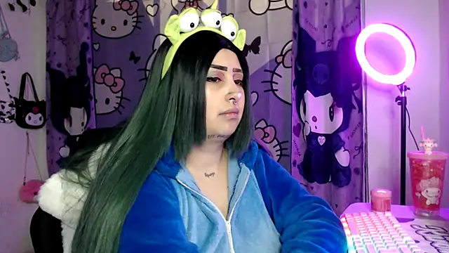 lussyevans24 online show from 10/30/25, 06:04