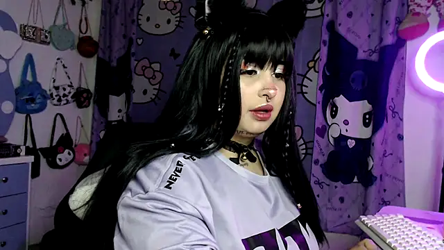 lussyevans24 online show from 02/07/26, 02:48