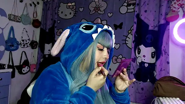 lussyevans24 online show from 02/09/26, 02:15