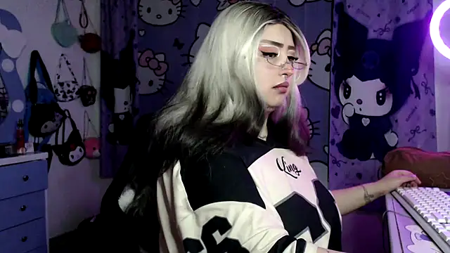 lussyevans24 online show from 03/30/26, 02:34