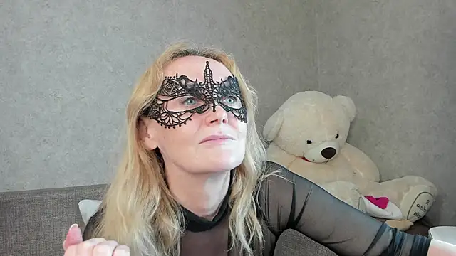 Snapshot of angelica_marquise chatting on 07/01/26, 05:12 angelica marquise online show from 07/01/26, 05:12