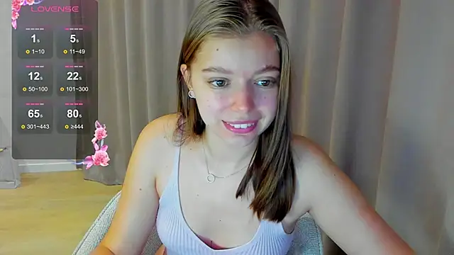 Snapshot of Nicky_Rosee chatting on 10/29/25, 02:47 Nicky Rosee online show from 10/29/25, 02:47